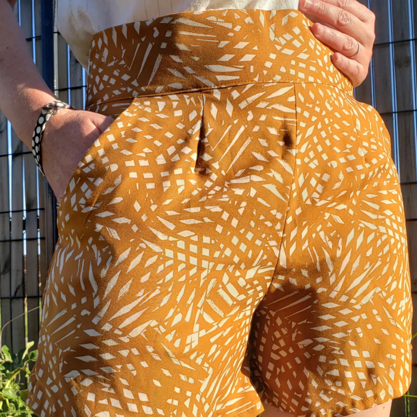 CHAPLIN - Patron et tuto pantalon taille haute et short - La Robe du Chat
