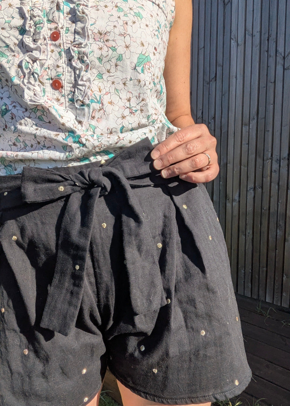 Le pantalon / short CHALAZZO - Patron et tuto pantalon large taille élastique