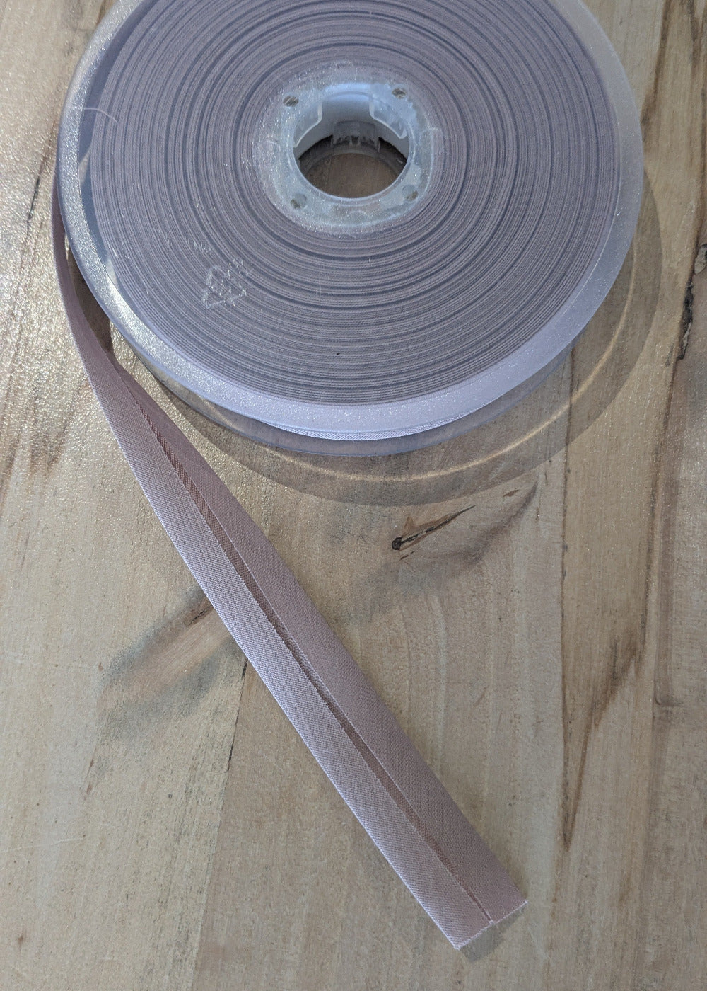 Biais coton beige (n°69) - 40/20 fini cousu fait 10 mm