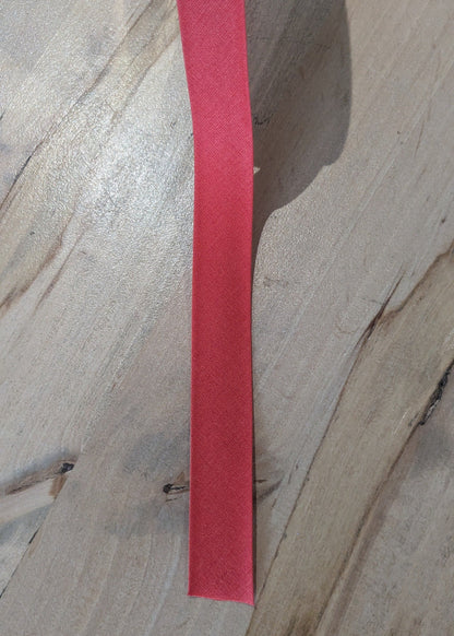 Biais coton rouge (n°4) - 40/20 fini cousu fait 10 mm La Robe du Chat