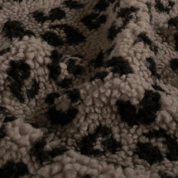 Tissu Sherpa léopard Gris taupe - La Robe du Chat
