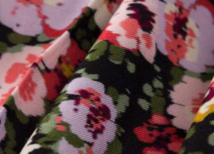 Twill de Viscose – Nuit Florale - La Robe du Chat